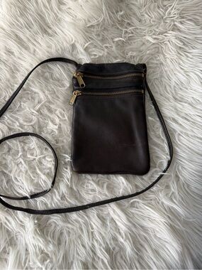 Vegan Leather Brown Double Zipper Crossbody